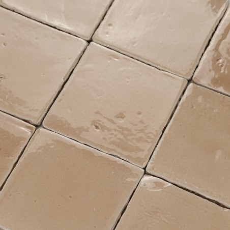 Vitri Natural 10x10