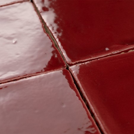 Vitri Red 10x10