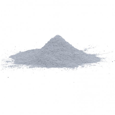 Um pequeno monte de pó branco fino e bem empilhado repousa sobre uma superfície plana e lisa, sugerindo preparação para a mistur Um pequeno monte de pó branco fino e bem empilhado repousa sobre uma superfície plana e lisa, sugerindo preparação para a mistur