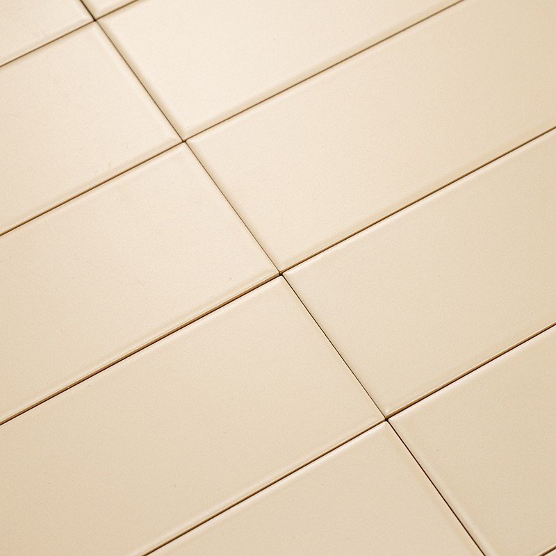 Pure Beige Mat 7,5x30