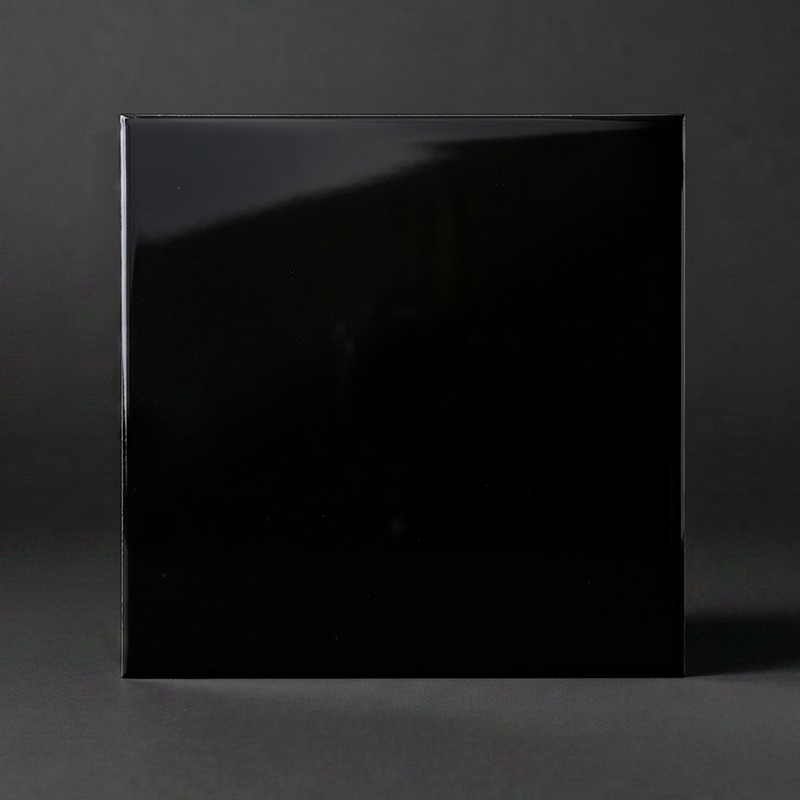 Pure Black Gloss 20x20