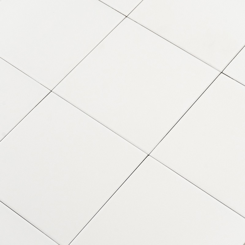 Metz White