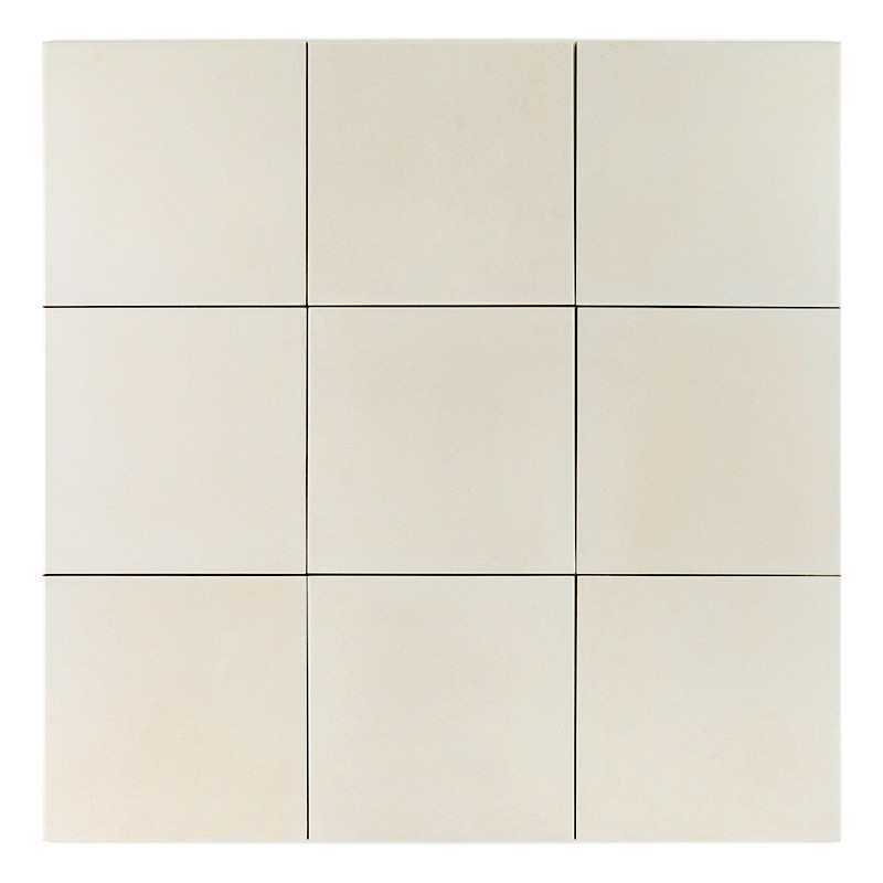 Nove ladrilhos quadrados de cor creme dispostos em uma grade 3x3, cada um separado por finas linhas pretas, criando um padrão li