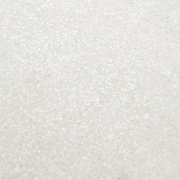 Les carreaux de terrazzo gris présentent un motif de taches blanches dispersées, créant une apparence texturée subtile, générale
