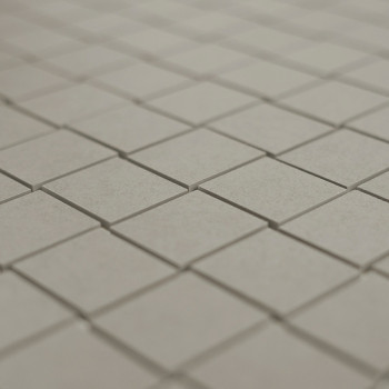 Grijze vierkante tegels zijn gerangschikt in een netjes, herhalend rasterpatroon op een vlakke ondergrond, waardoor een uniform,