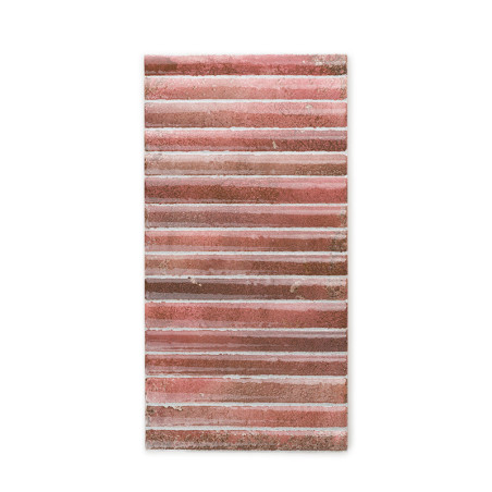 Die rechteckige Fliese weist horizontale Streifen in Rosa- und Brauntönen auf, die für ein strukturiertes Erscheinungsbild sorge Die rechteckige Fliese weist horizontale Streifen in Rosa- und Brauntönen auf, die für ein strukturiertes Erscheinungsbild sorge