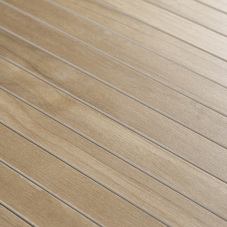 Houten vloertegels die horizontaal zijn gerangschikt, vertonen een natuurlijk nerfpatroon en een lichtbruine tint, waardoor een 