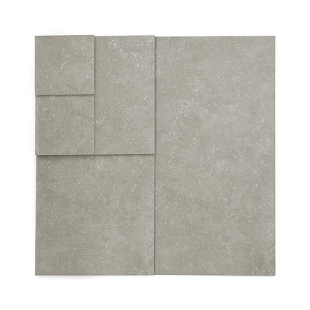 Das Fliesenset besteht aus vier rechteckigen, grauen Fliesen unterschiedlicher Größe, die auf weißem Hintergrund angeordnet sind