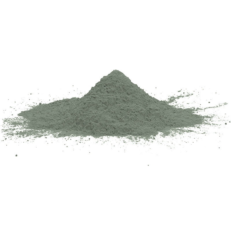 Zwarte verzegelde zak met het opschrift `keramische verbinding` met daarin 4 kg groengekleurd cement, met gedetailleerde mengins