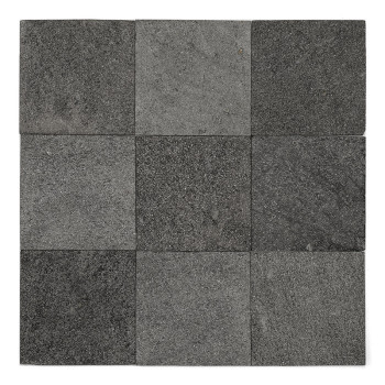Nove ladrilhos de pedra cinza escuro dispostos em uma grade quadrada, criando uma superfície uniforme e texturizada.