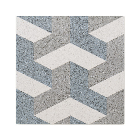 Eine quadratische Fliese zeigt ein ineinandergreifendes Chevron-Muster aus Grau, Weiß und Blau und erzeugt einen 3D-Effekt mit s