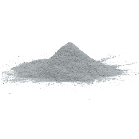 Uma pequena pilha de pó fino e cinza repousa sobre uma superfície branca e lisa, com textura semelhante a cimento ou resina.