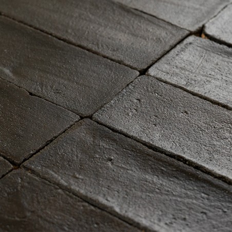 Chroma Dark Brown 5x15
